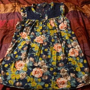 Lace and Floral Long Top